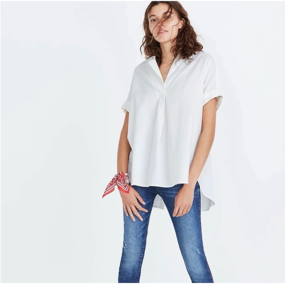 Madewell courier button back shirt